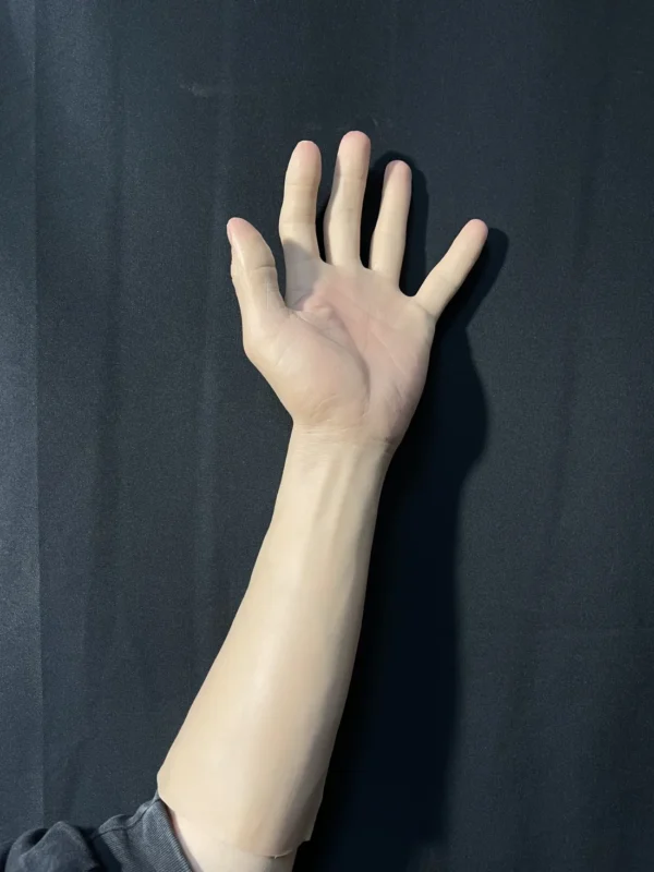Glove - Image 3