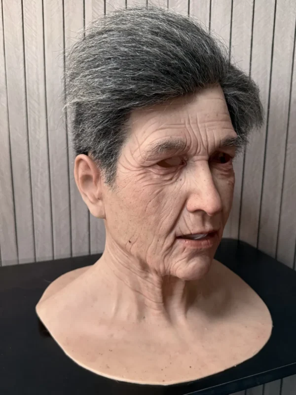 Handsome old grandpa - Image 3