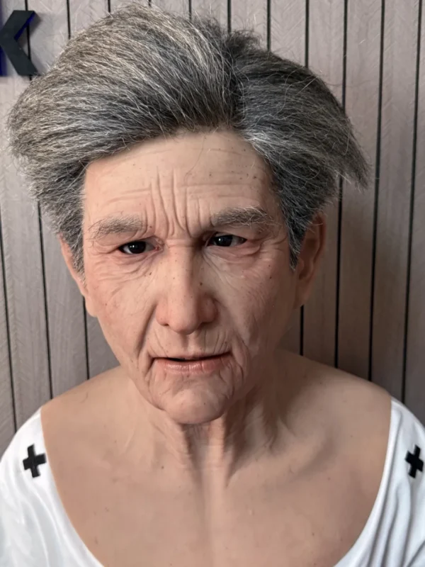 Handsome old grandpa - Image 4