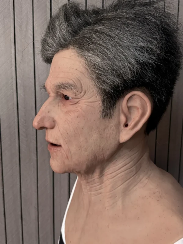 Handsome old grandpa - Image 6