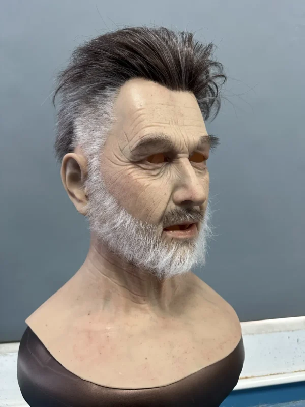 Handsome old grandpa - Image 2
