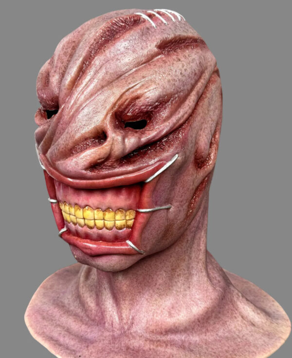 TERRIFYING ALIEN SILICONE MASK, PERFECT FOR COSPLAY, HALLOWEEN, HORROR PARTIES & MOVIE ROLES - Image 3